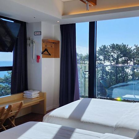 The Club Hotel Gijang Yeonhwari Pusan Zewnętrze zdjęcie